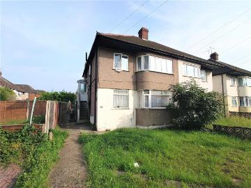 2 bedroom maisonette for sale