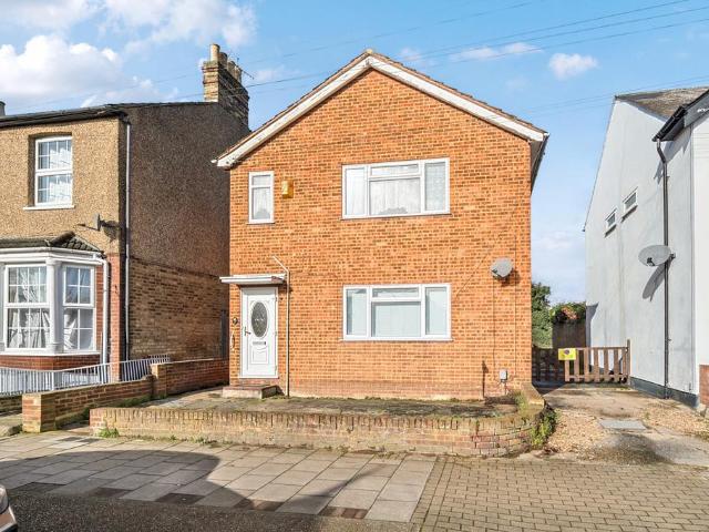 2 bedroom maisonette for sale