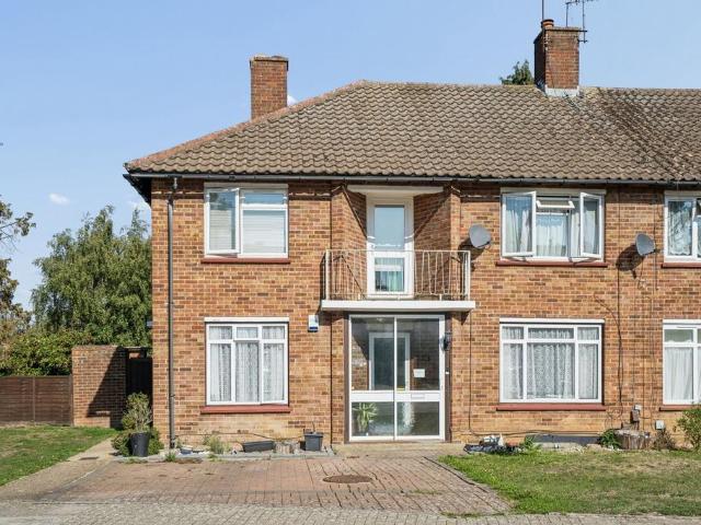 2 bedroom maisonette for sale