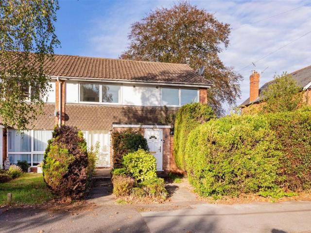 2 bedroom maisonette for sale