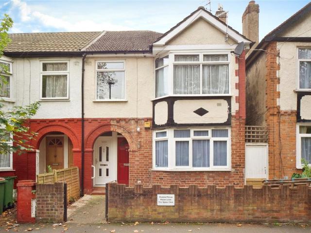 2 bedroom maisonette for sale