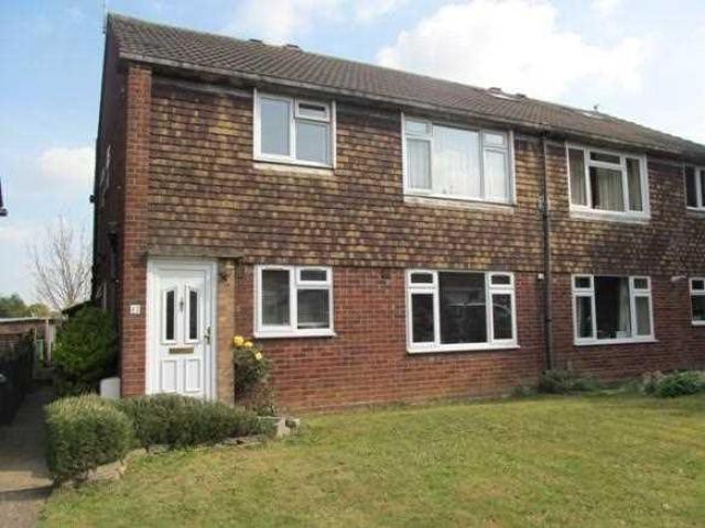 2 bedroom maisonette for sale