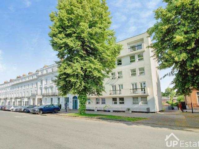 2 bedroom maisonette for sale