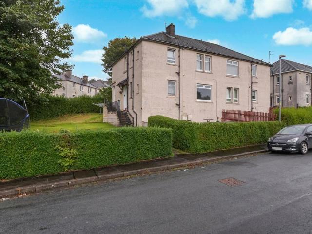2 bedroom maisonette for sale