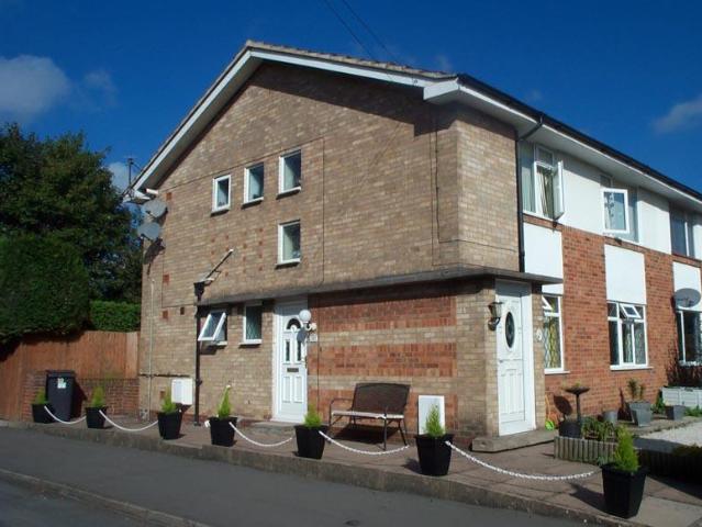 2 bedroom maisonette for sale