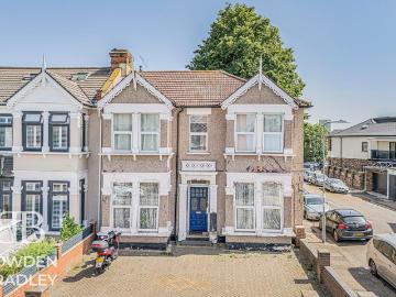 2 bedroom maisonette for sale
