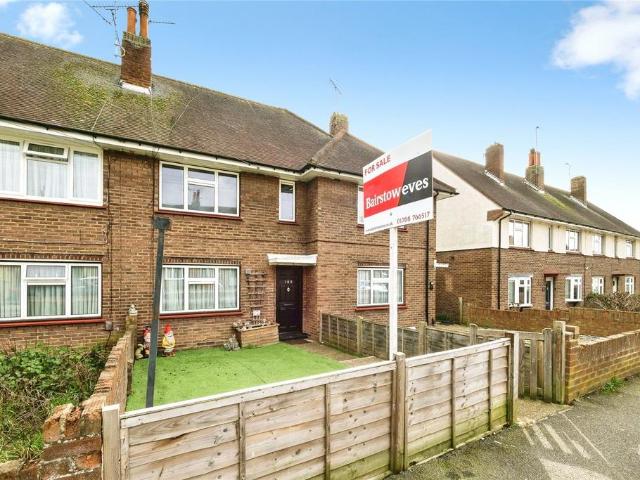 2 bedroom maisonette for sale