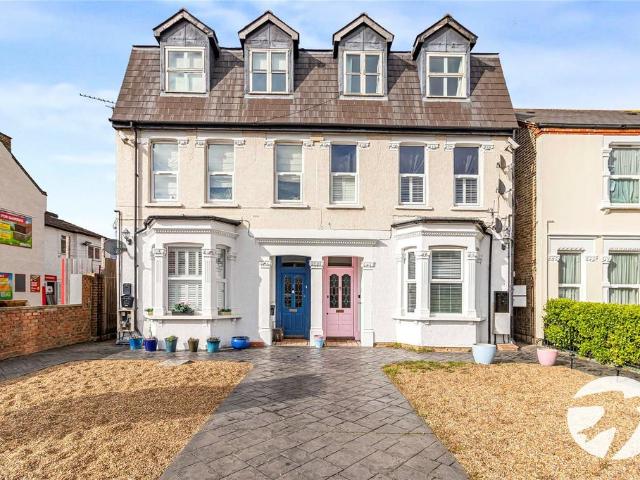 2 bedroom maisonette for sale
