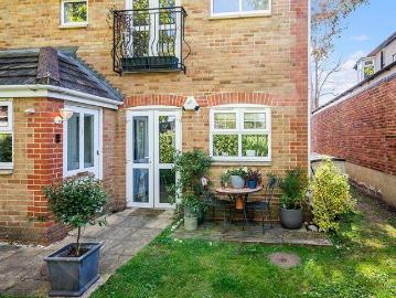 London Road KT17 Epsom, Ewell Epsom, KT17, Epsom, Surrey county, South East England