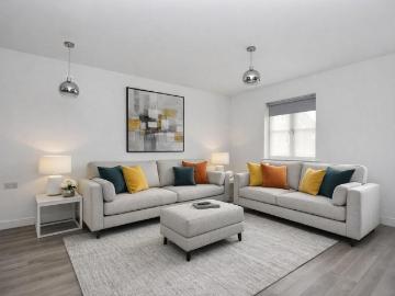 2 bedroom maisonette for sale
