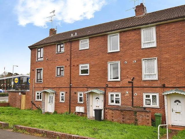 2 bedroom maisonette for sale
