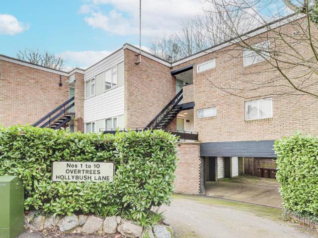 2 bedroom maisonette for sale