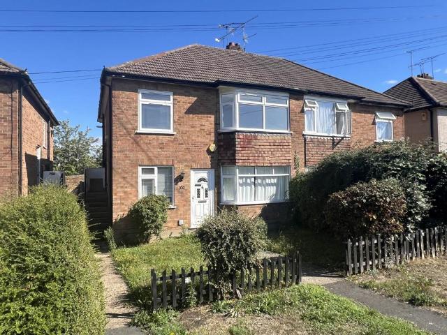 2 bedroom maisonette for sale