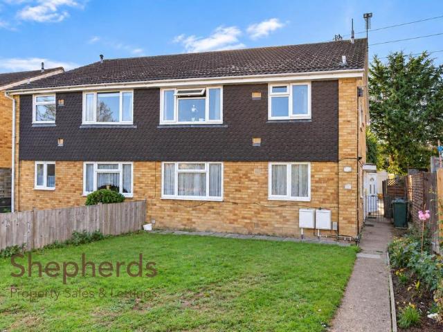 2 bedroom maisonette for sale