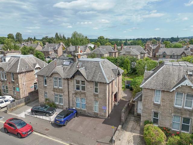2 bedroom maisonette for sale