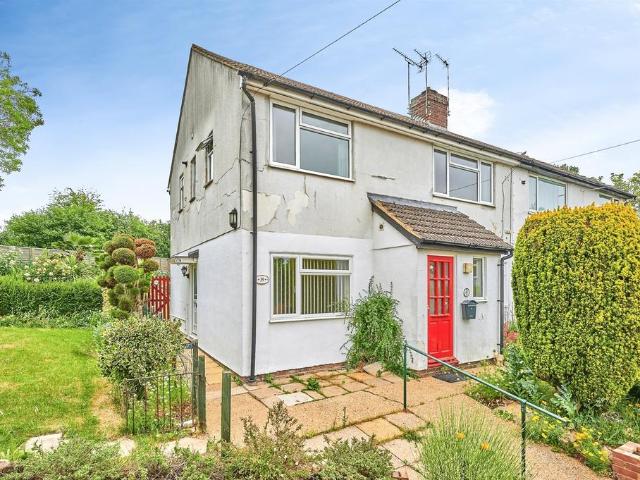 2 bedroom maisonette for sale