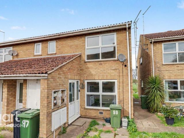 2 bedroom maisonette for sale