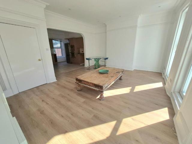 2 bedroom maisonette for sale