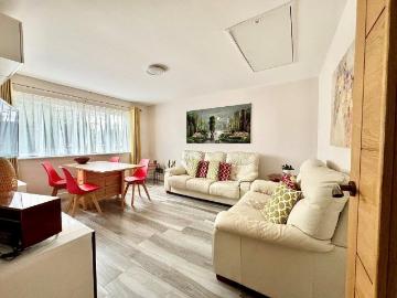 2 bedroom maisonette for sale