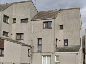 2 bedroom maisonette for sale