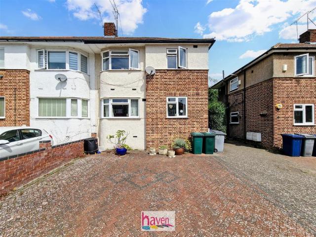 2 bedroom maisonette for sale