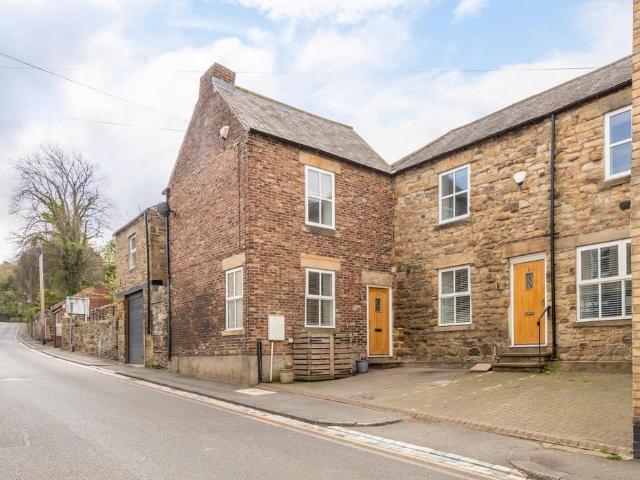 2 bedroom cottage for sale