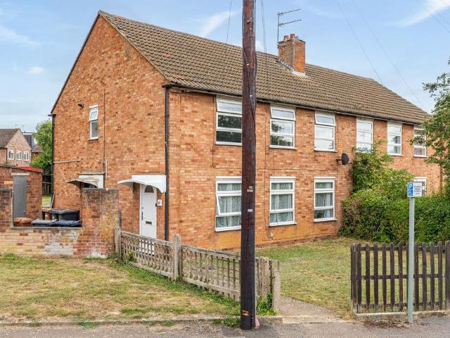 2 bedroom maisonette for sale