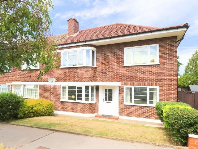 2 bedroom maisonette for sale