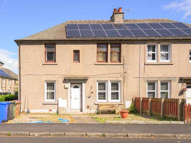 2 bedroom maisonette for sale