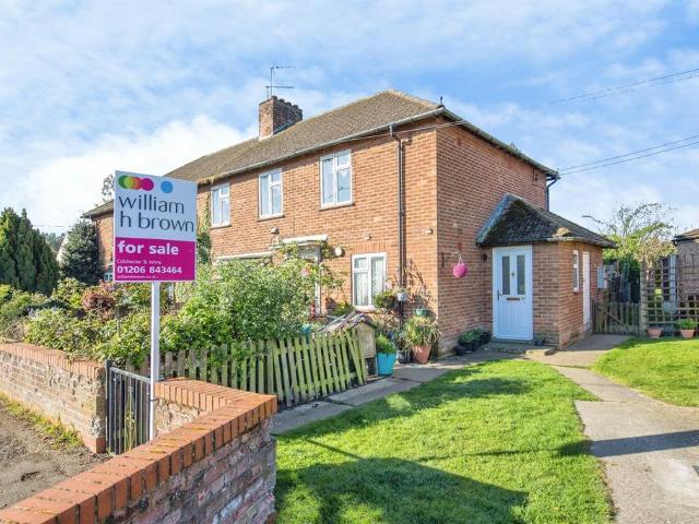 2 bedroom maisonette for sale