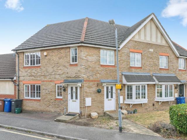 2 bedroom maisonette for sale