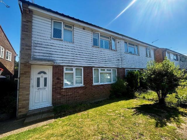 2 bedroom maisonette for sale