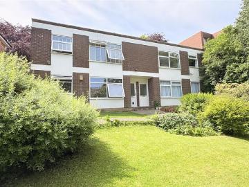 2 bedroom maisonette for sale