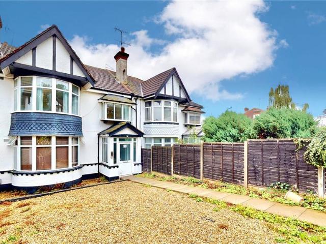 2 bedroom maisonette for sale