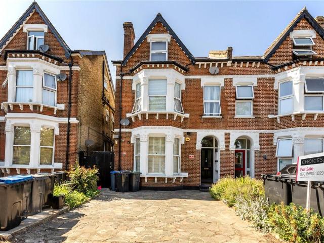 2 bedroom maisonette for sale