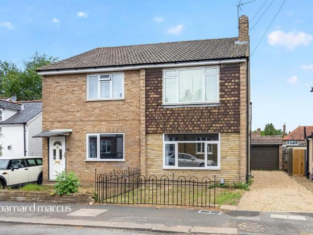 2 bedroom maisonette for sale