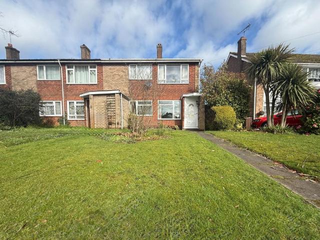 2 bedroom maisonette for sale
