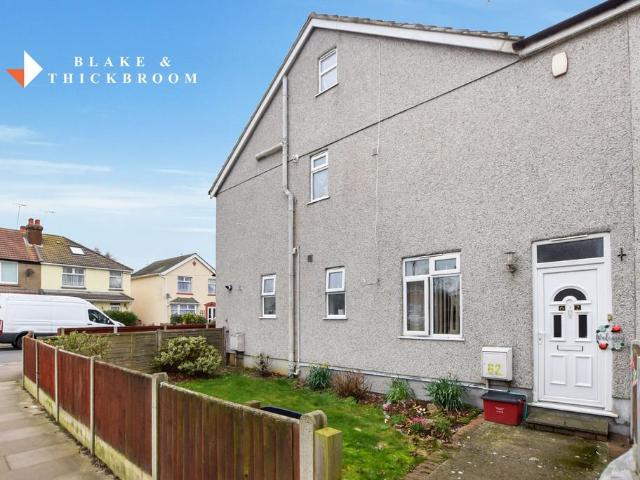 2 bedroom maisonette for sale