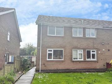 2 bedroom maisonette for sale