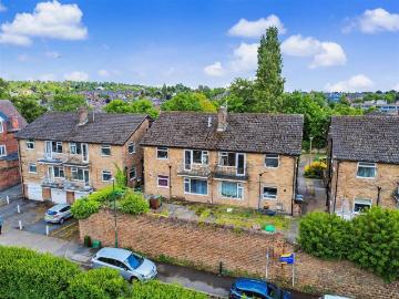 2 bedroom maisonette for sale