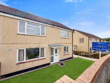 2 bedroom maisonette for sale