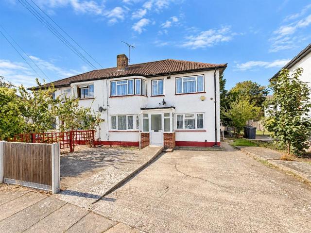 2 bedroom maisonette for sale