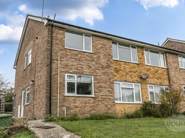 2 bedroom maisonette for sale