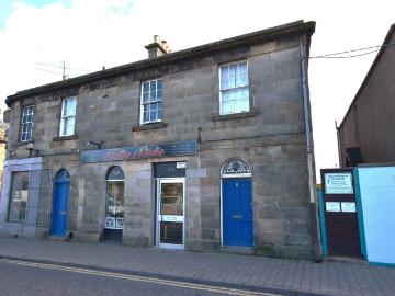 2 bedroom maisonette for sale