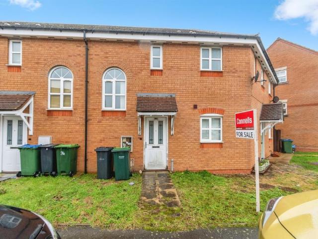 2 bedroom maisonette for sale
