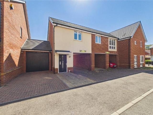 2 bedroom maisonette for sale