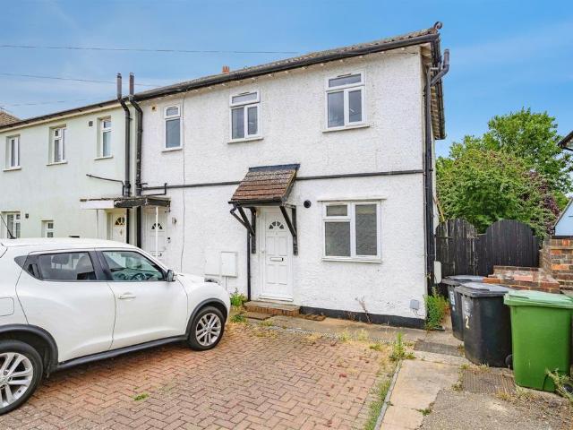 2 bedroom maisonette for sale