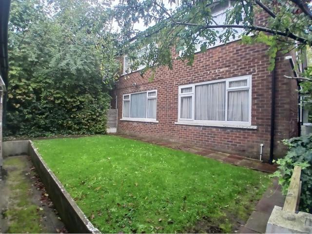 2 bedroom maisonette for sale