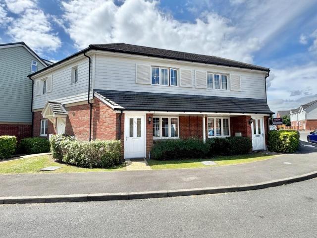 2 bedroom maisonette for sale