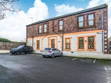 2 bedroom maisonette for sale
